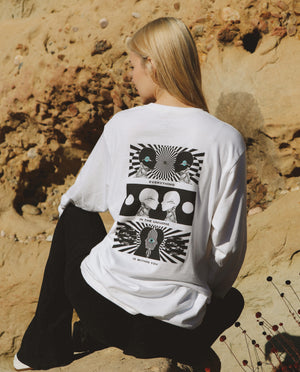 Universe Longsleeve (White)