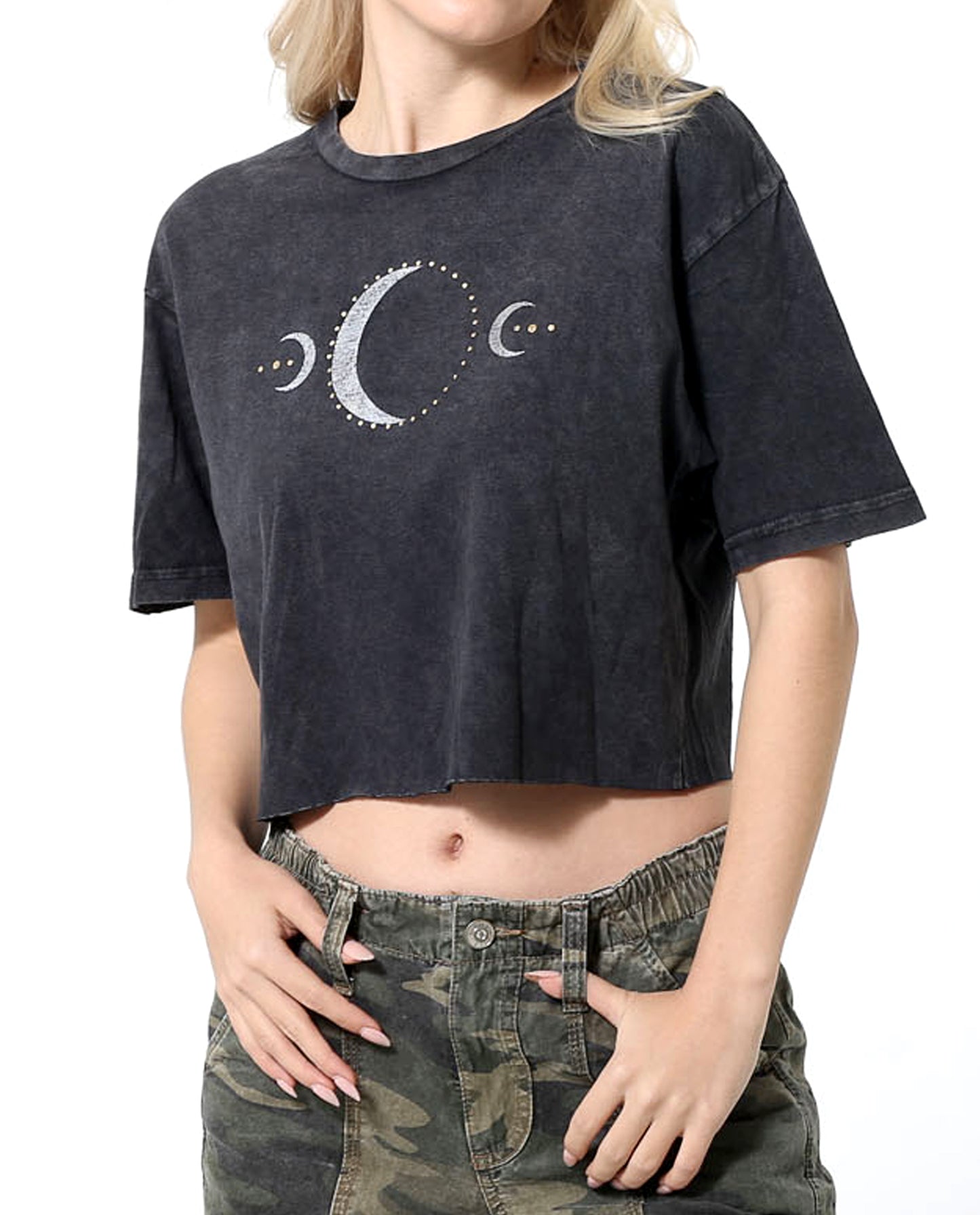 3 Moons Midcrop T